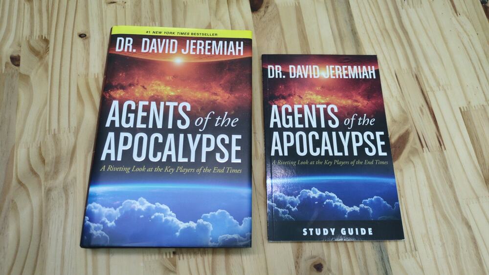 Agents of the Apocalypse Hardback and Study guide Dr. David Jeremiah